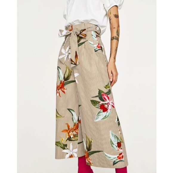ZARA Floral and Striped Poplin Culottes - Picture 2 of 14